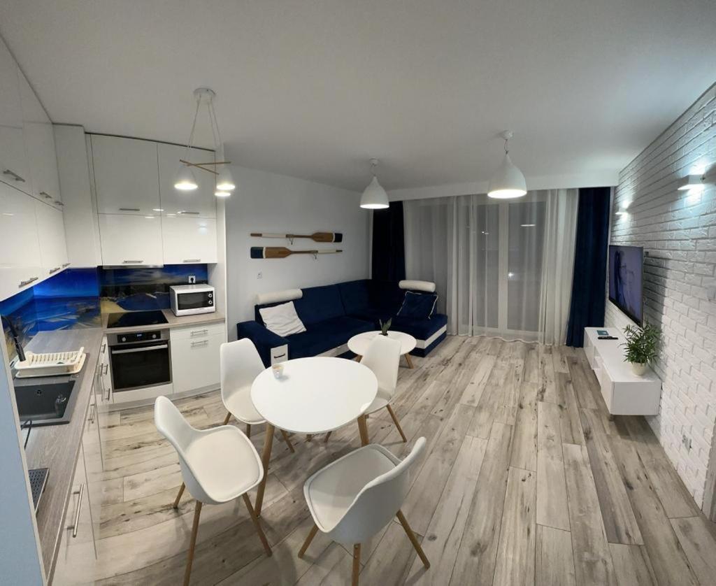 Apartament Faleza16 Apartment
